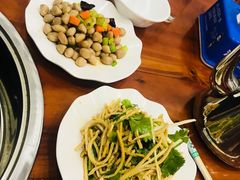 -渝尚香辣虾干锅鸭头