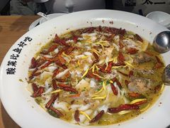 -霄汉牛三鲜湖北砂锅菜(万松园2店)