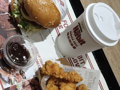 -The Habit Burger Grill 哈比特汉堡(爱琴海店)