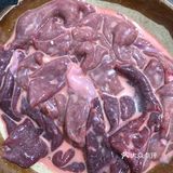 干碟真的霸道，猪肝很好吃，锅底好像是微辣