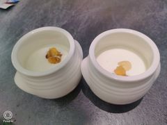 桃胶酸奶-小湘旺臭鳜鱼·新湘菜(马连道路店)