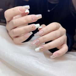 -Fanni美甲美睫皮肤管理