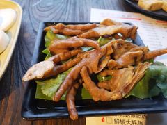 -冰冰龙虾·江湖菜·花园江景餐厅