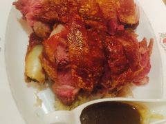 烤猪肘-皇冠自酿啤酒坊(中国红街5号楼店)