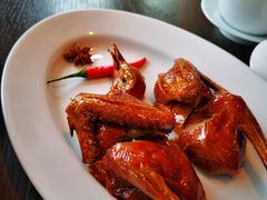 乳鸽-广州柏悦酒店·悦景轩·粤菜餐厅