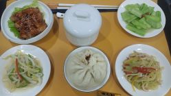 -月之旅·尊 高端月子会所(科馨别墅一店)