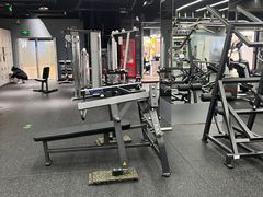 -VLines耀能运动24小时·月付制健身(京广桥店)