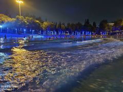 -欢乐水魔方水世界