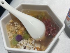 -江城小馆陕南妈妈菜·全球旅行餐厅(钟楼店)