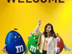 -m豆巧克力世界(上海世茂广场店)