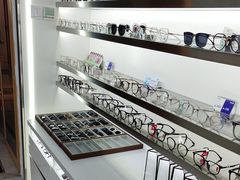 -视野联行眼镜·蔡司·尼康战略合作店(城西银泰店)