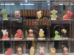 面包甜点陈列柜-西村叔叔的店·面包·甜品·蛋糕(崂山丽达店)