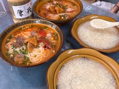 -肇兴特色牛肉粉