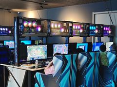 -涨巢·潮玩水疗局