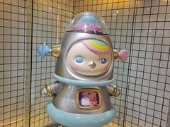 -泡泡玛特POPMART(上海环球港店)