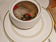 鲜松茸狮子头-春家·非遗手工小吃(徐汇万科广场店)