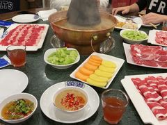 -楼外楼肥羊木炭火锅居(乐群街店)