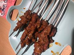 -街角等你.大连海鲜烧烤.经典铁板海鲜串(西安路店)