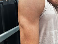 -乐刻运动健身精品馆(览秀城店)