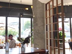 靠窗位-The Rug Cafe(王府中环店)