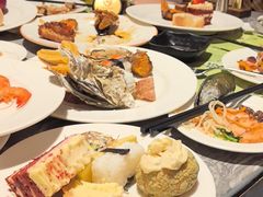 -松咖啡自助餐厅·松北香格里拉