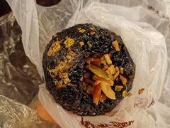 乌米饭团-明月楼