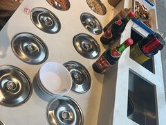 -茅草房·河畔园林火锅