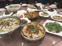 -天外天美食广场(哈尔滨路店)