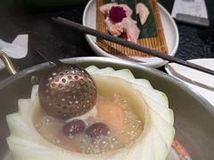 -得意咚瓜·顺德鱼生·冬瓜火锅(深圳首店)