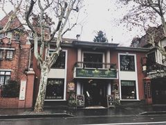门面-古董花园(思南路42弄小区店)