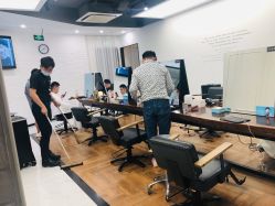 -程Studio