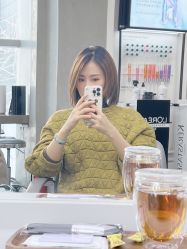 -变画·发型STUDIO