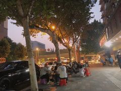 -严氏重油烧麦(民权路店)