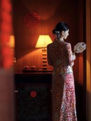 点击看大图 -挪娅婚纱摄影皇家会所