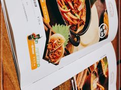 -耶里夏丽·丝路新疆菜·清真食品(徐汇南丹东路臻选店)