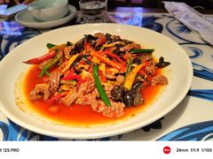 -川流不息·地道川菜·小龙虾(新松江路店)