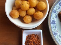 孜然小土豆-炉小二铜锅牛蛙•川湘菜(三里屯店)
