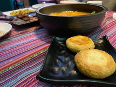 -香巴拉云南餐厅(华莱坞店)