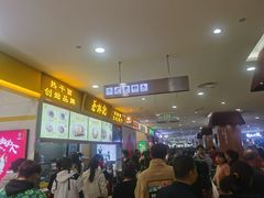 -胖东来生活广场(健康路店)