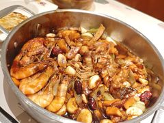 -黄记煌三汁焖锅(新佳丽江汉路店)