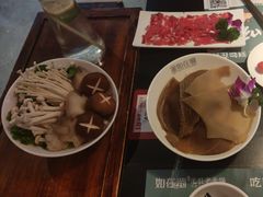 -如在蜀毛肚火锅(五象万象汇店)