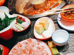 -醉董牛川派鲜肉自选火锅(烟台店)