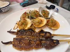 -覃记海鲜美食餐厅