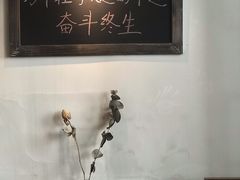-84那年咖啡馆(李沧万达店)