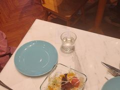 -菲滋BOX(定海凯虹店)