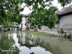 -唔呶喔哩酒家(生产街店)