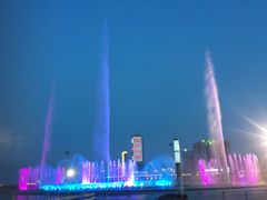 -东港音乐喷泉广场