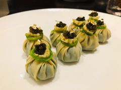 鱼子酱石榴包-甄御•海鲜新青岛菜(麦岛店)