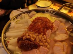 杨平部队火锅-양평식당·杨平食堂(华贸店)