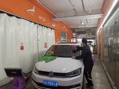 -鲨鱼皮汽车凹陷玻璃修复(静安店)